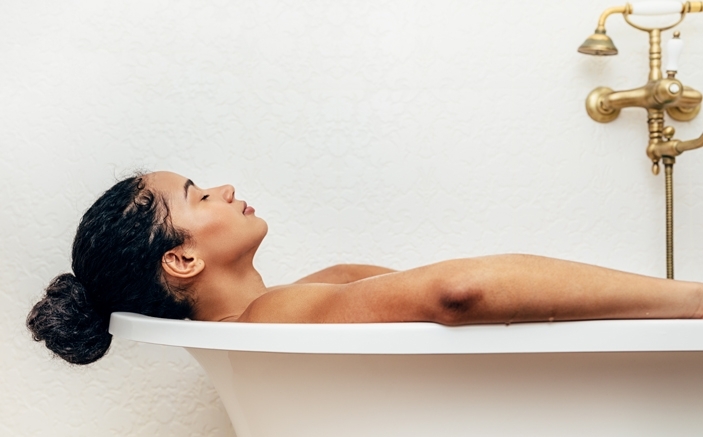Aromatherapy Bath salts, Calm & Self Love I Cocooning Biocosmetics