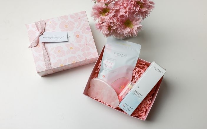 Wellness gift sets, Swiss made I Cocooning Biocosmetics